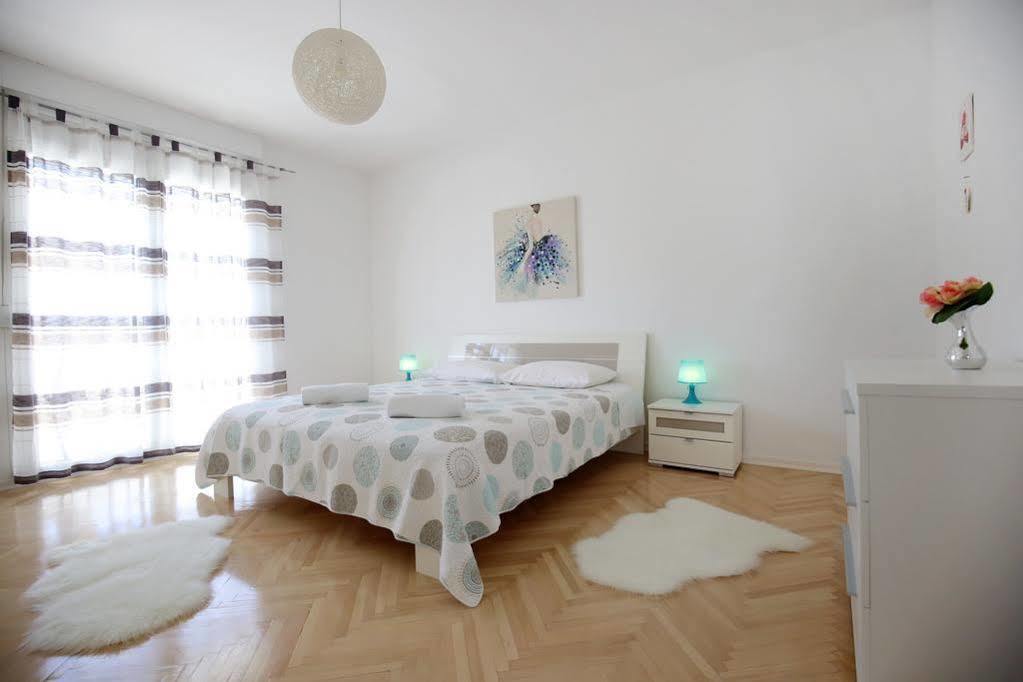 ביבינייה Apartments Martina מראה חיצוני תמונה